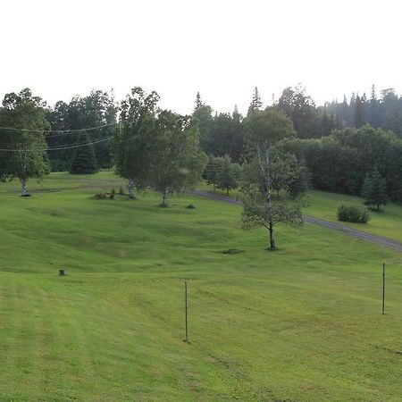 Catfish Lakefront Cabins & Campground Wawa Exterior foto